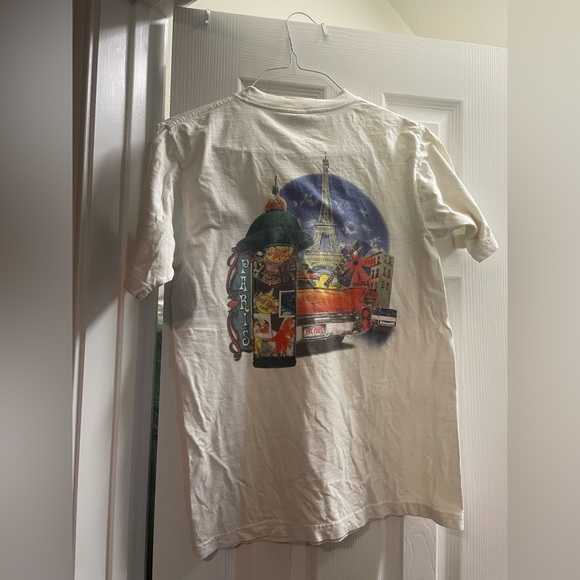 EUC Hard Rock Cafe Paris T Shirt Size Small. Authentic Hard Rock shirt. - Picture 2 of 5
